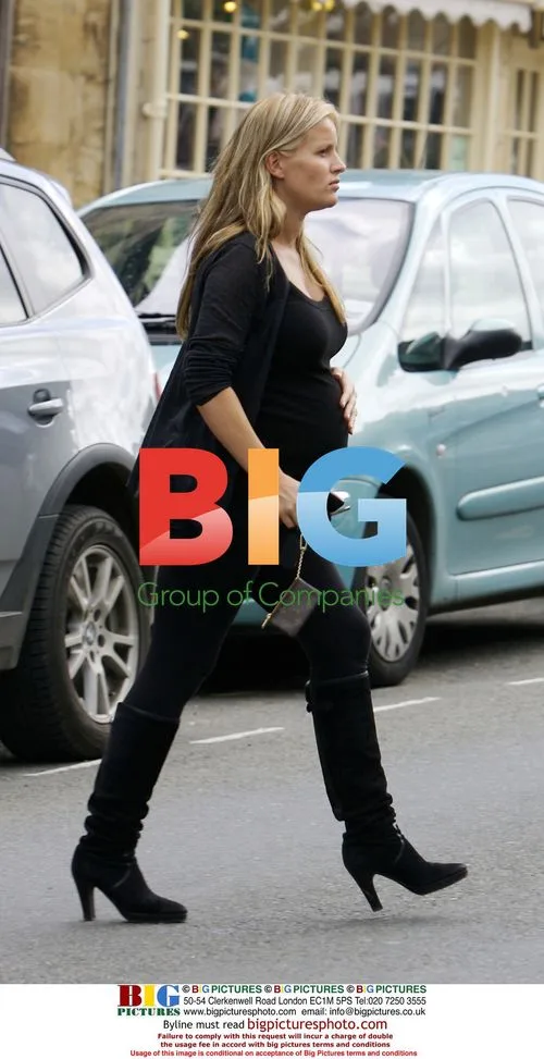 Davina Taylor spotted in Oxfordshire