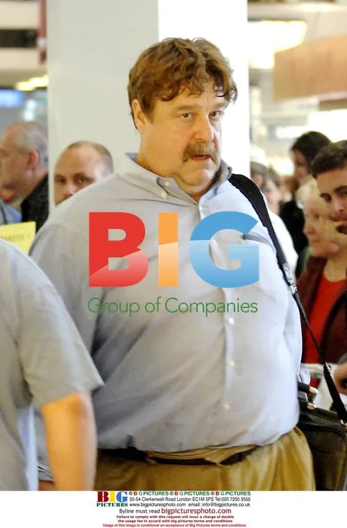 John Goodman arrives in Berlin for 'Speed Racer'