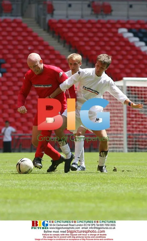 Soap Opera stars play charity football match