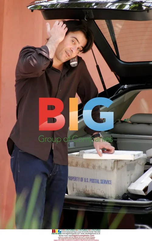 ER Star Goran Visnjic Gets Mail in Beverly Hills