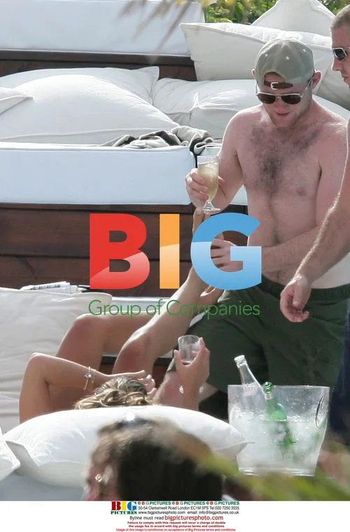 Wayne Rooney & Coleen McLoughlin in St Tropez