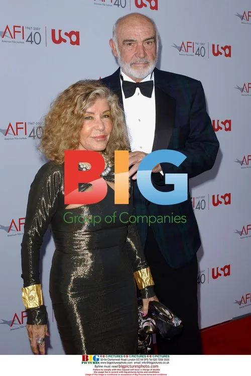 Sean Connery and Micheline Roquebrune at 35th AFI Award