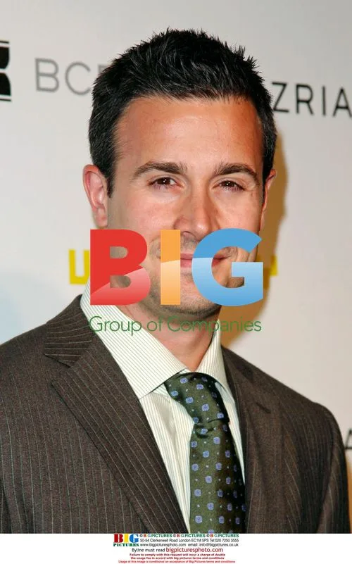 Freddie Prinze, Jr. at Art Party