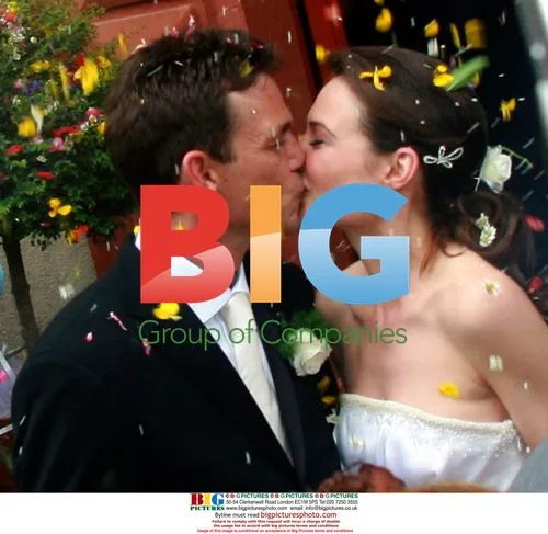 Claire Forlani and Dougray Scott's Private Wedding