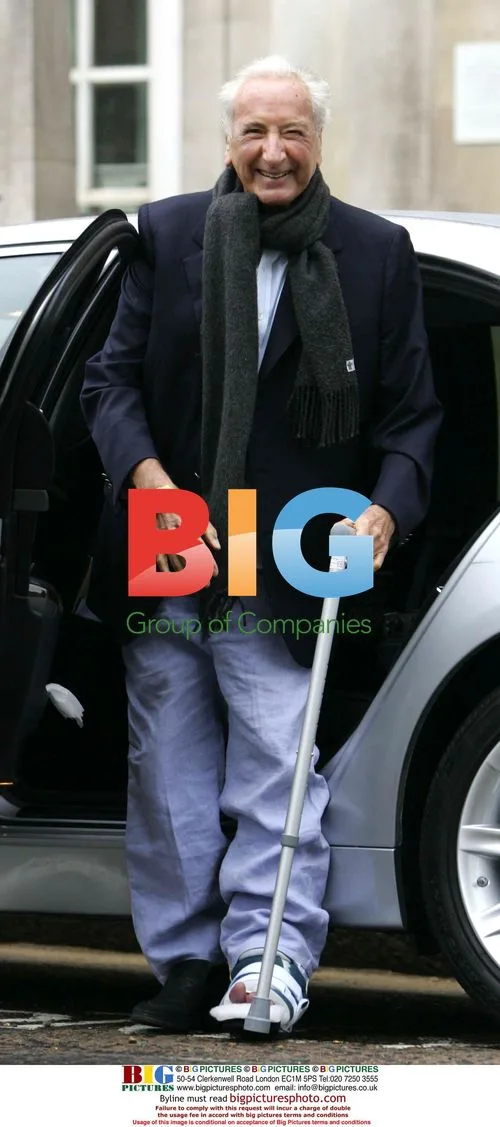 Michael Winner going to clinic
