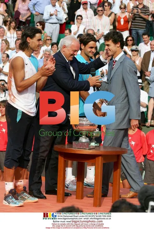 Nadal Wins 3rd Straight French Open