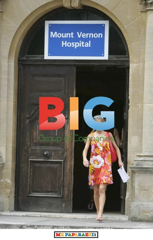 Nikki Grahame visits hospital