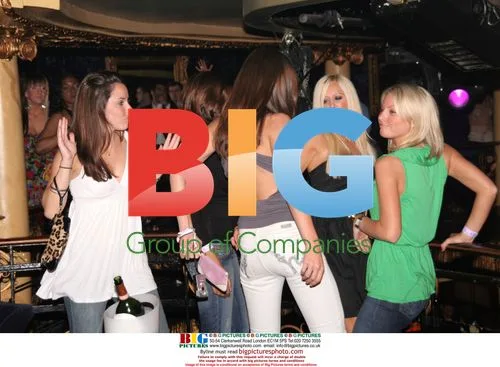 Celebs party at Cafe De Paris