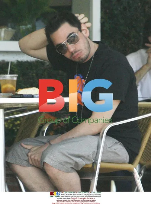 DJ AM enjoys lunch in LA