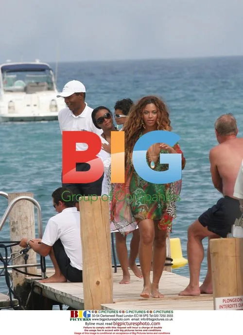 Beyonce and Jay-Z vacation in St. Tropez