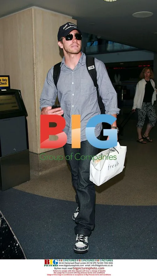Jake Gyllenhaal Arrives at LAX