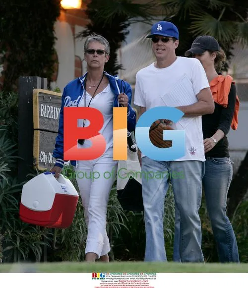 Jamie Lee Curtis Cheers on Son's Little League Team