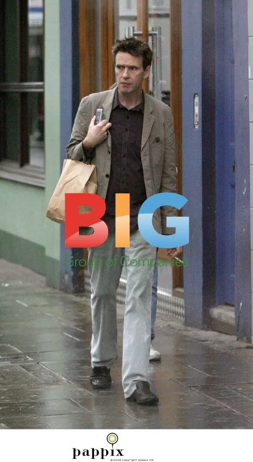 Oliver Peyton Smoking in London