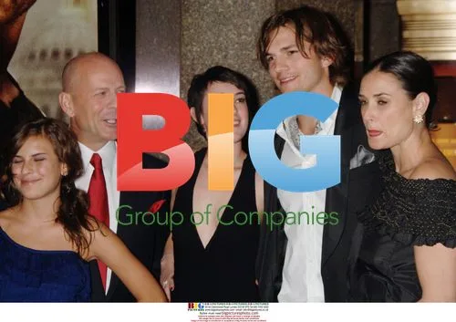 Rumer, Tallulah, Ashton and Demi support Bruce Willis