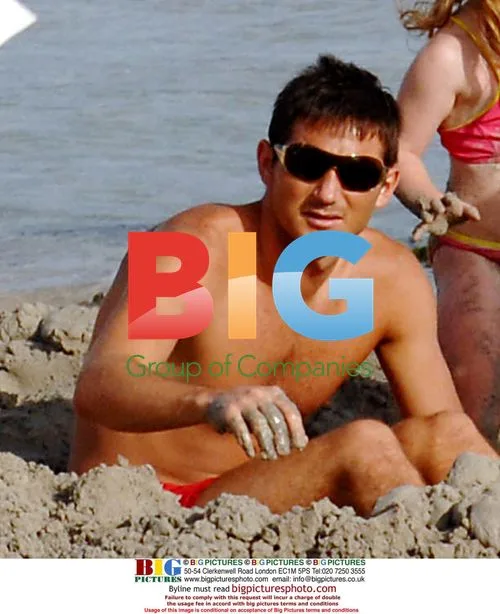 Frank Lampard and Elen Rives on Holiday