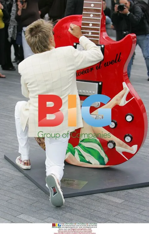 Gibson Guitar Town Celebrity Photocall