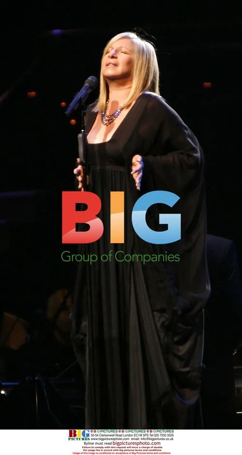 Barbra Streisand Performs in Paris