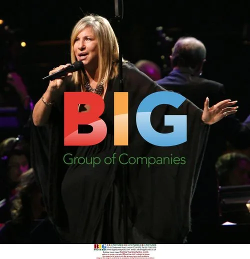 Barbra Streisand Performs in Paris
