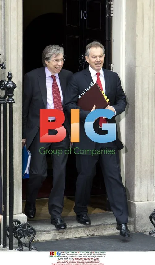 Tony Blair Leaves Downing Street on Last Day