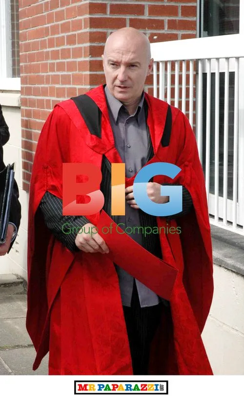 Musician Midge Ure receives doctorate in Scotland
