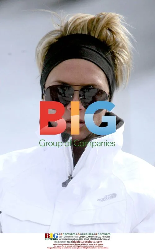 Victoria Beckham Enjoys Courchevel Ski Vacation