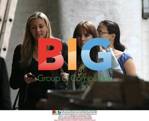 Spice Girls Leaving Studio