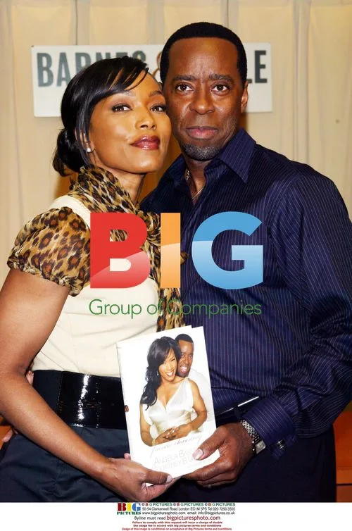 Actors Angela Bassett and Courtney B. Vance at book signing
