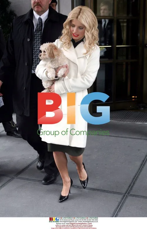 Actress Jessica Simpson on 'Blonde Ambition' Set
