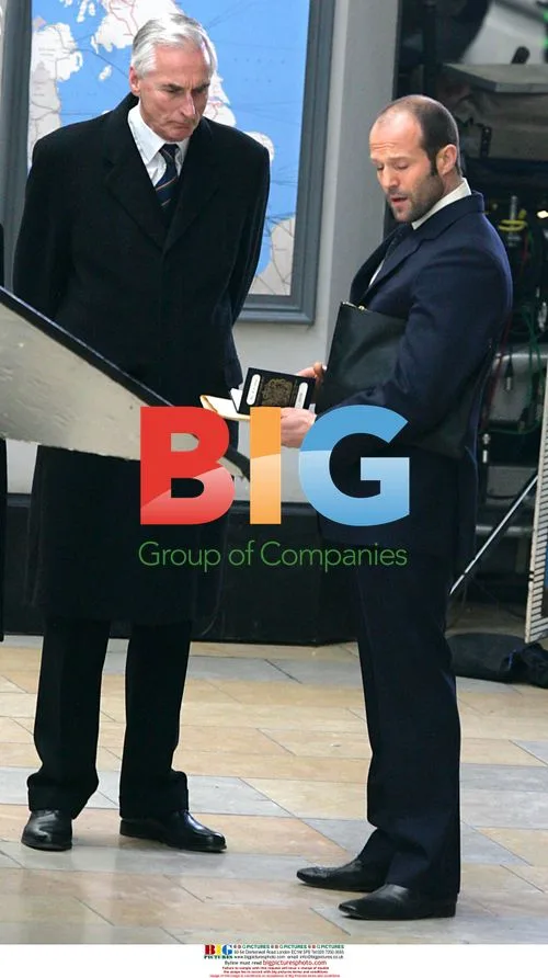 Jason Statham Shoots "The Bank Job" in London