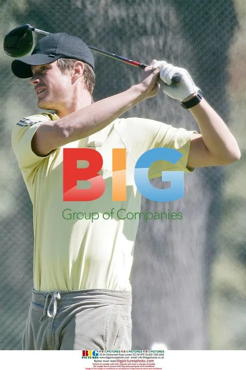 Josh Duhamel Golfing in Brentwood
