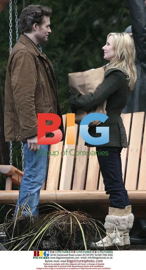 Anne Heche and James Tupper on Men in Trees set