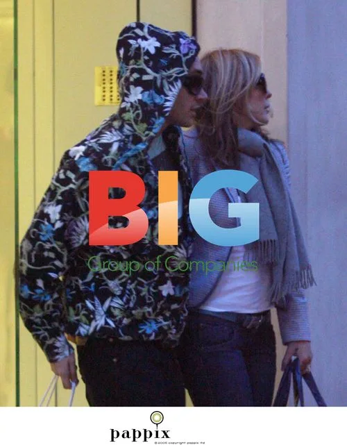 Patsy Kensit and boyfriend Lee Potter shopping