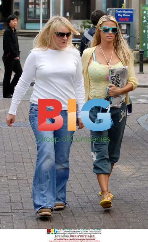 Katie Price Visits Beauty Salon