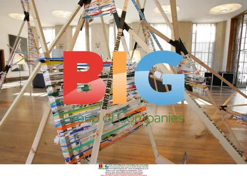 Fragile Seams - Life on the Edge installation