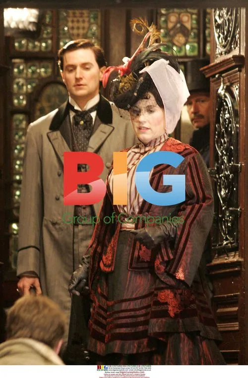 Jessie Wallace as Marie Lloyd on set