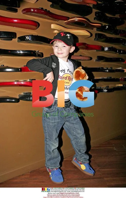 4-year-old Drum Prodigy Igor Falecki
