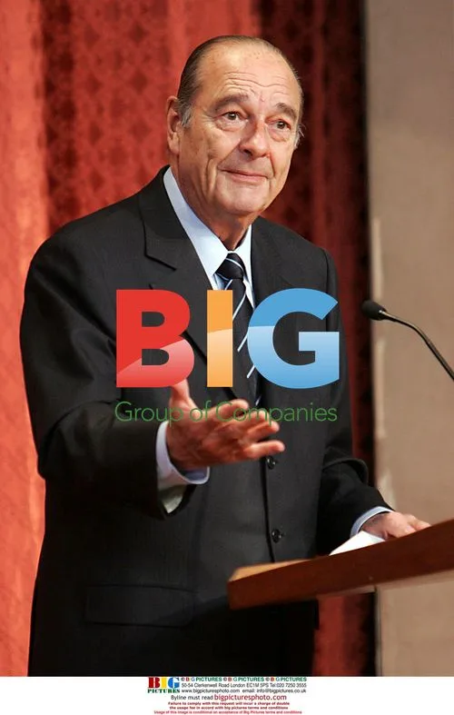 Chirac Speaks at Elysee Palace