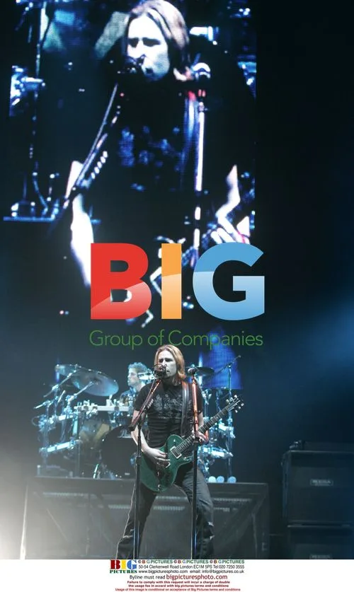 Chad Kroeger and Nickelback perform in Florida