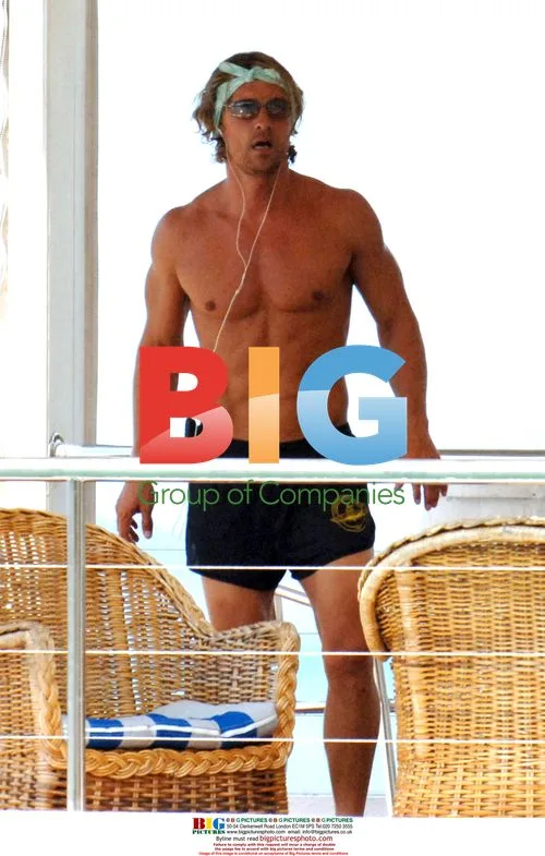 Matthew McConaughey's Workout on Jetty