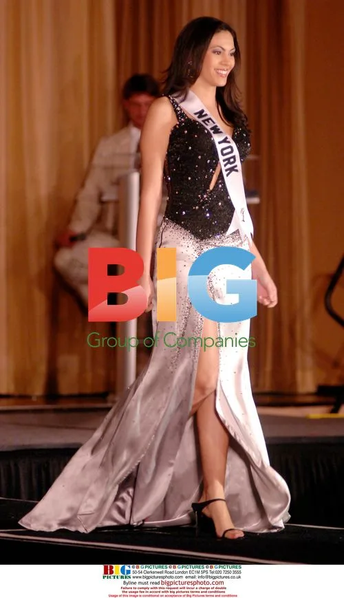 Miss USA 2007 hopefuls on stage