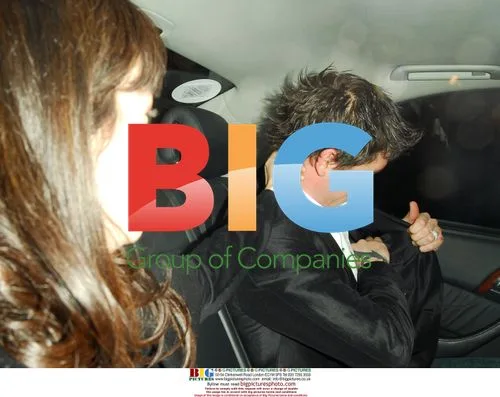 Cherie Murphy and Harry Kewell Leaving the Ivy