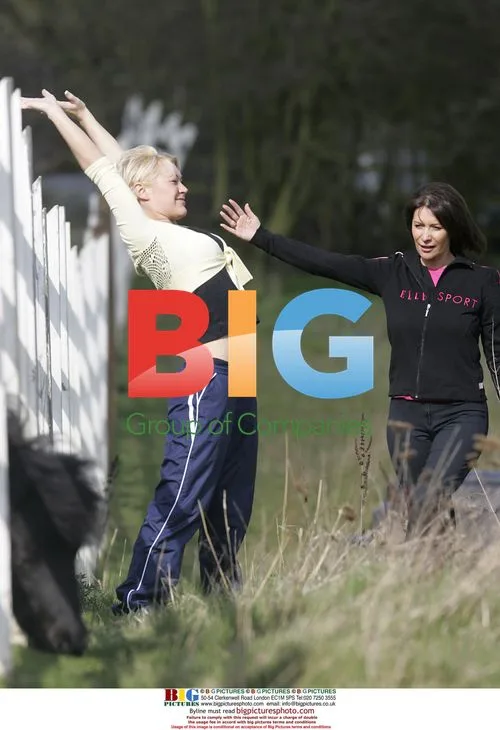 Jo O'Meara Stays Active With Friend