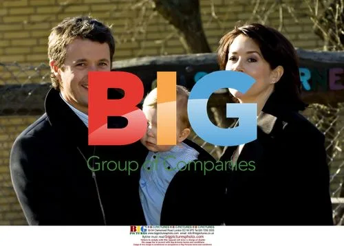 Crown Prince Frederik and Princess Mary take baby to daycare
