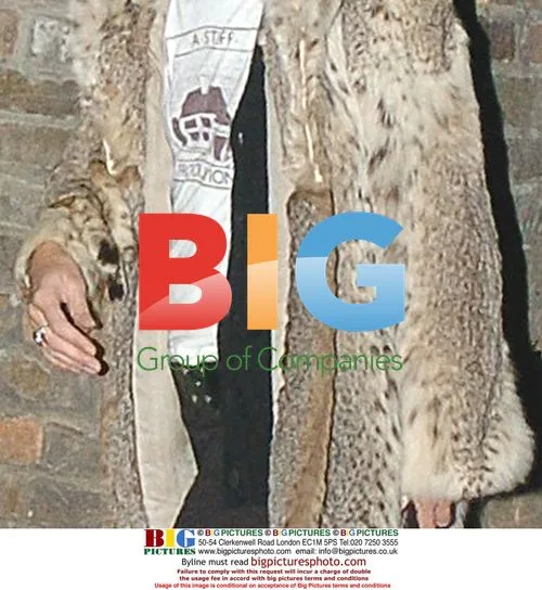 Kate Moss and Pete Doherty leave home