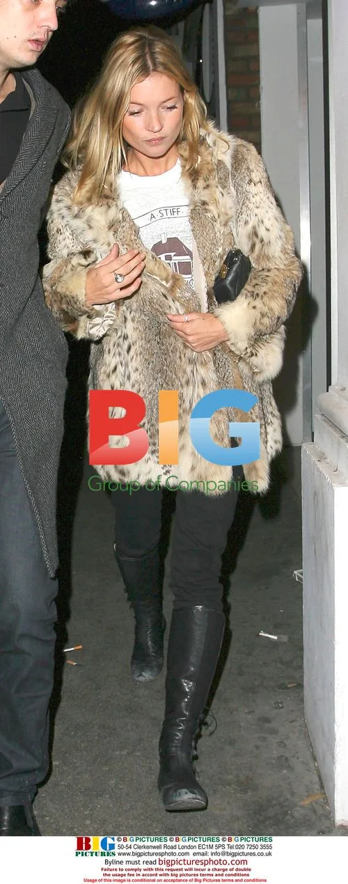 Kate Moss and Pete Doherty visit cinema
