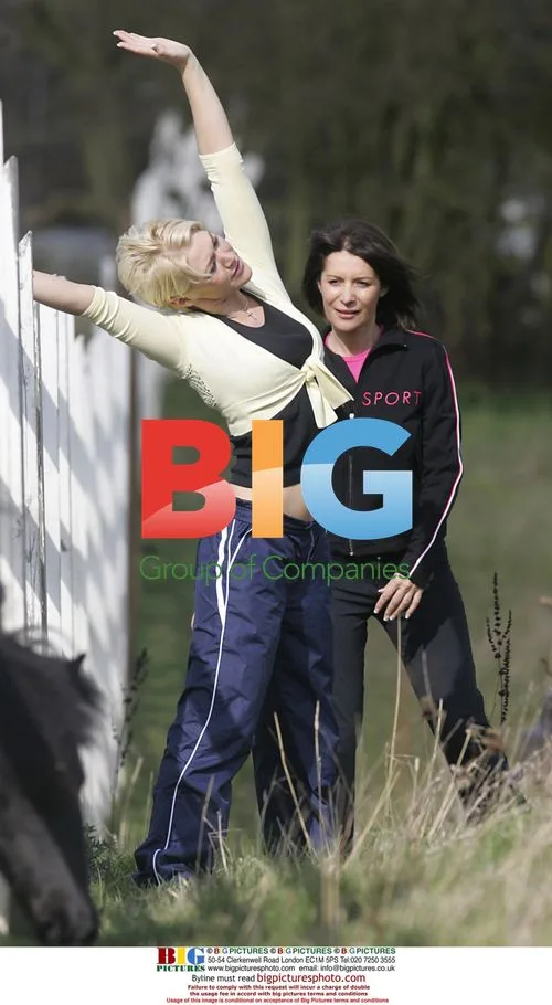 Jo O'Meara Keeps Fit After Celebrity Big Brother
