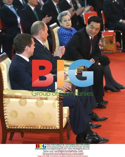 Putin and Hu Jintao at Chinese Culture Fair
