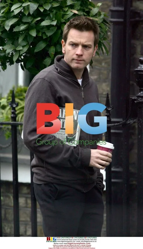 Ewan McGregor on the set of Incendiary