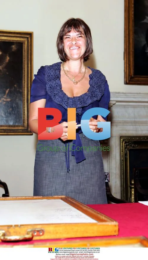 Tracey Emin Signing Roll at Royal Academy
