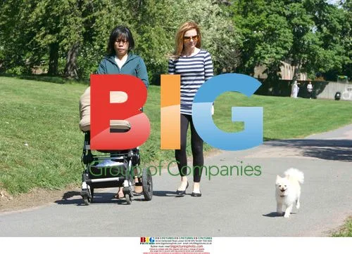 Geri Halliwell on Stroll with Nanny and Daughter